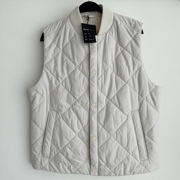 Boss Vest Mens 40 Beige Quilted Snap Front Windproof Insulated Performance